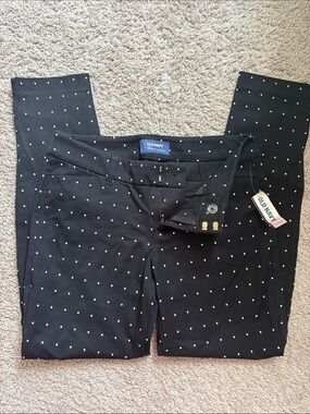 Old Navy Black Pixie Pants with White Diamond Pattern - NWT